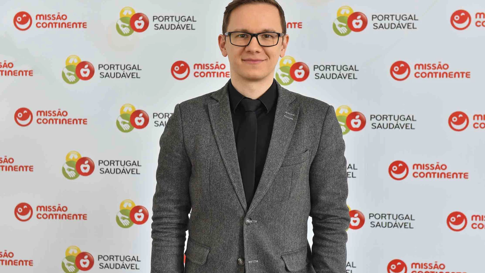 Bertalan Mesko Missao Continente