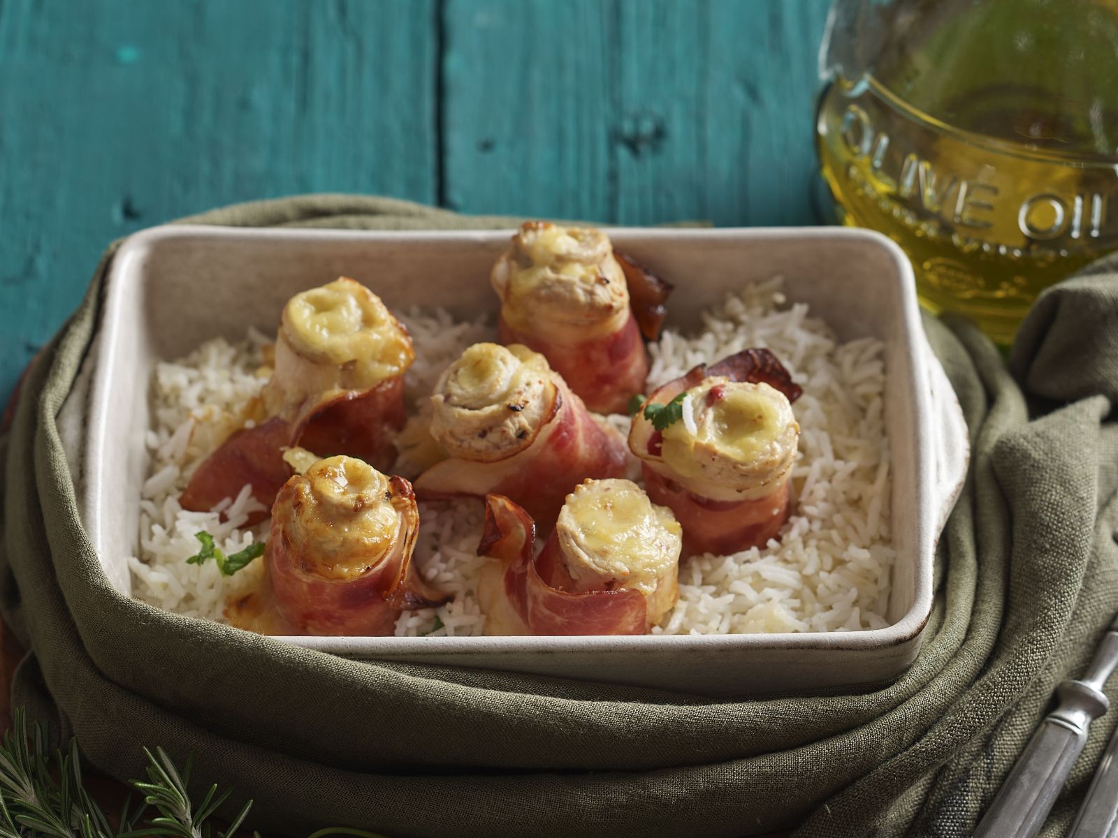 Medalhoes De Peru E Bacon