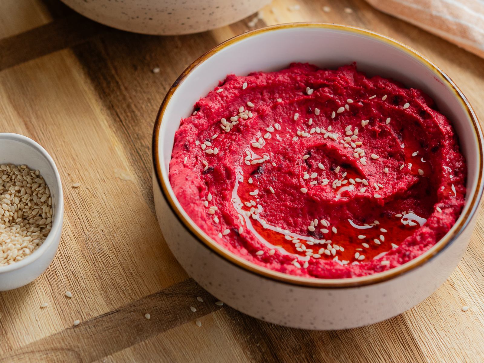 imagem de humus de beterraba